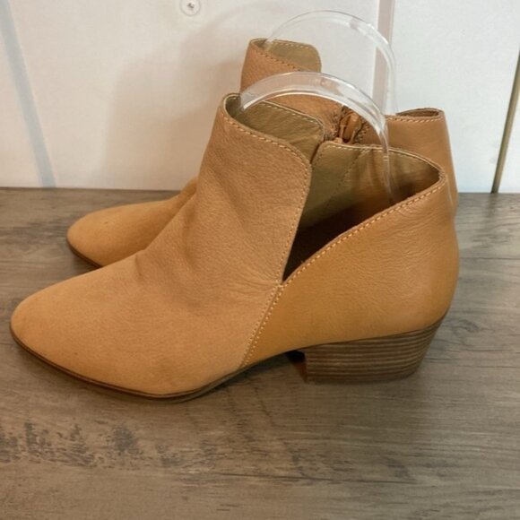 Lucky Brand Light Cognac Tan Ankle Boots7 5 - Picture 3 of 9
